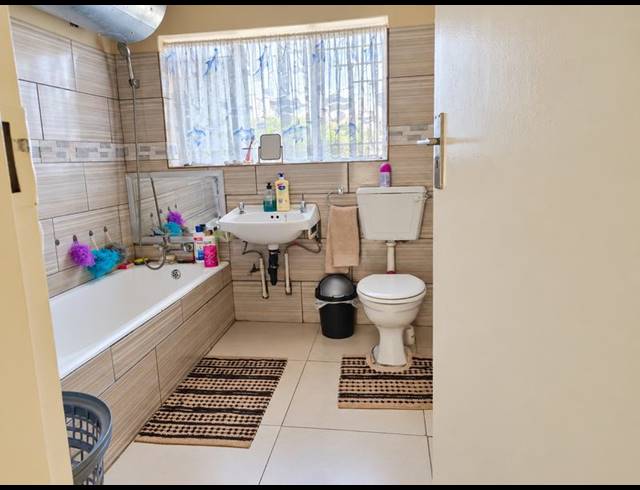 2 BEDROOM APARTMENT FOR SALE IN BRAKPAN CENTRAL